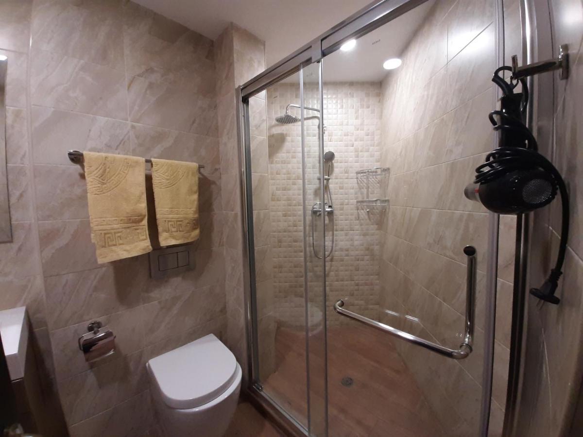 Pride Properties Welcomes You At 17 Buzant St 11-166 Yerevan Armenia Екстер'єр фото